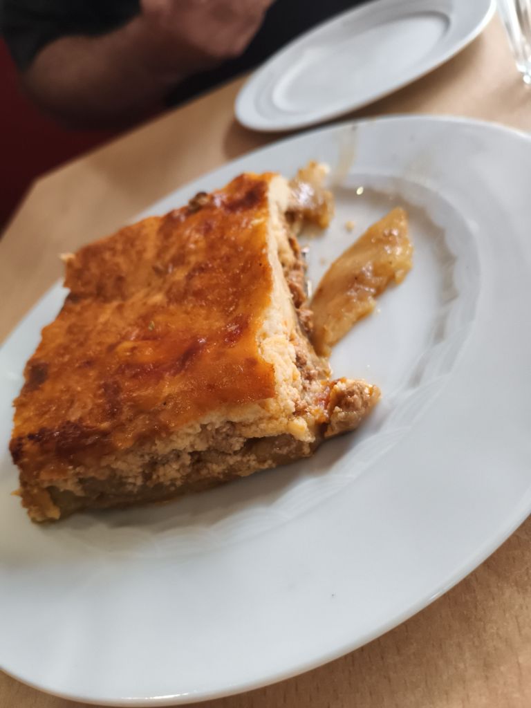 Το κορίτσι της γειτονιάς