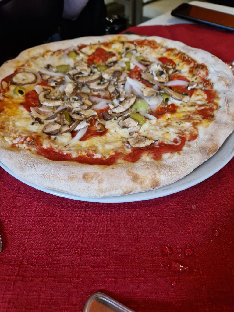 Pizzeria "Little Italy"