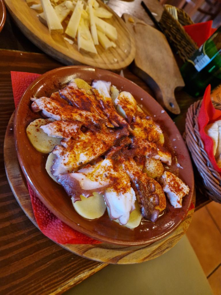 Sol y Sombra Tapas Bar