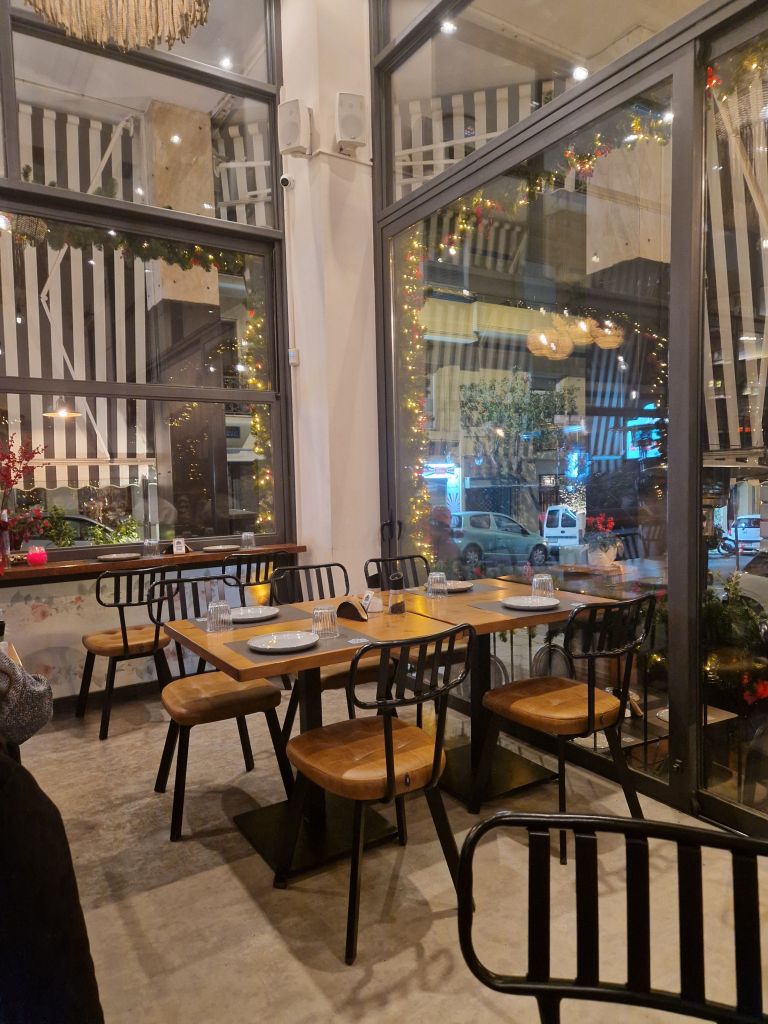 Meat n Roses Kolonaki