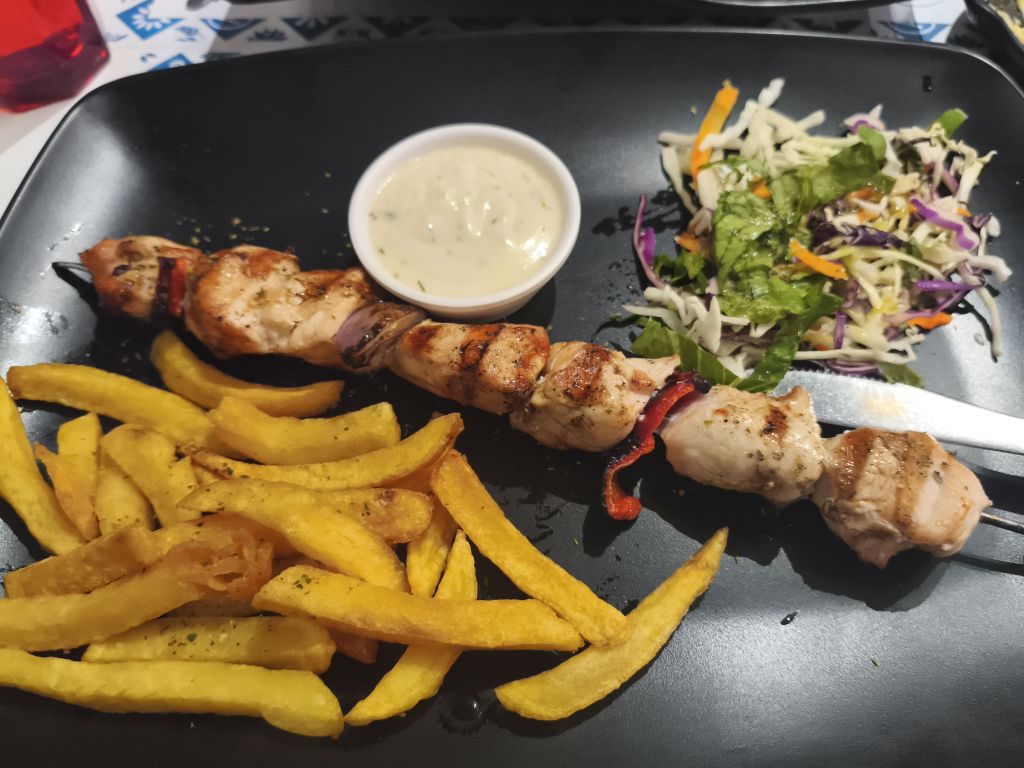 Pame Tsipouro Pame Kafeneio- Aiolou 31