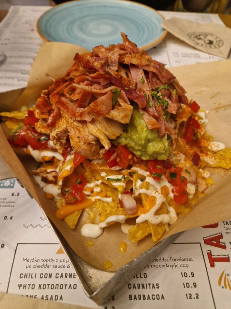 Mamacita - Taquería y Coctelería