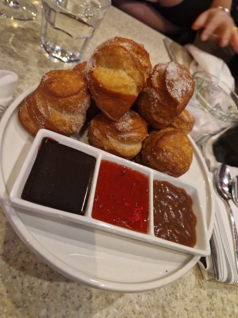 Alexxa's
