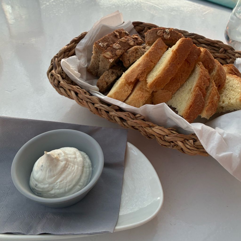 Αγιονέρι Αλιμος