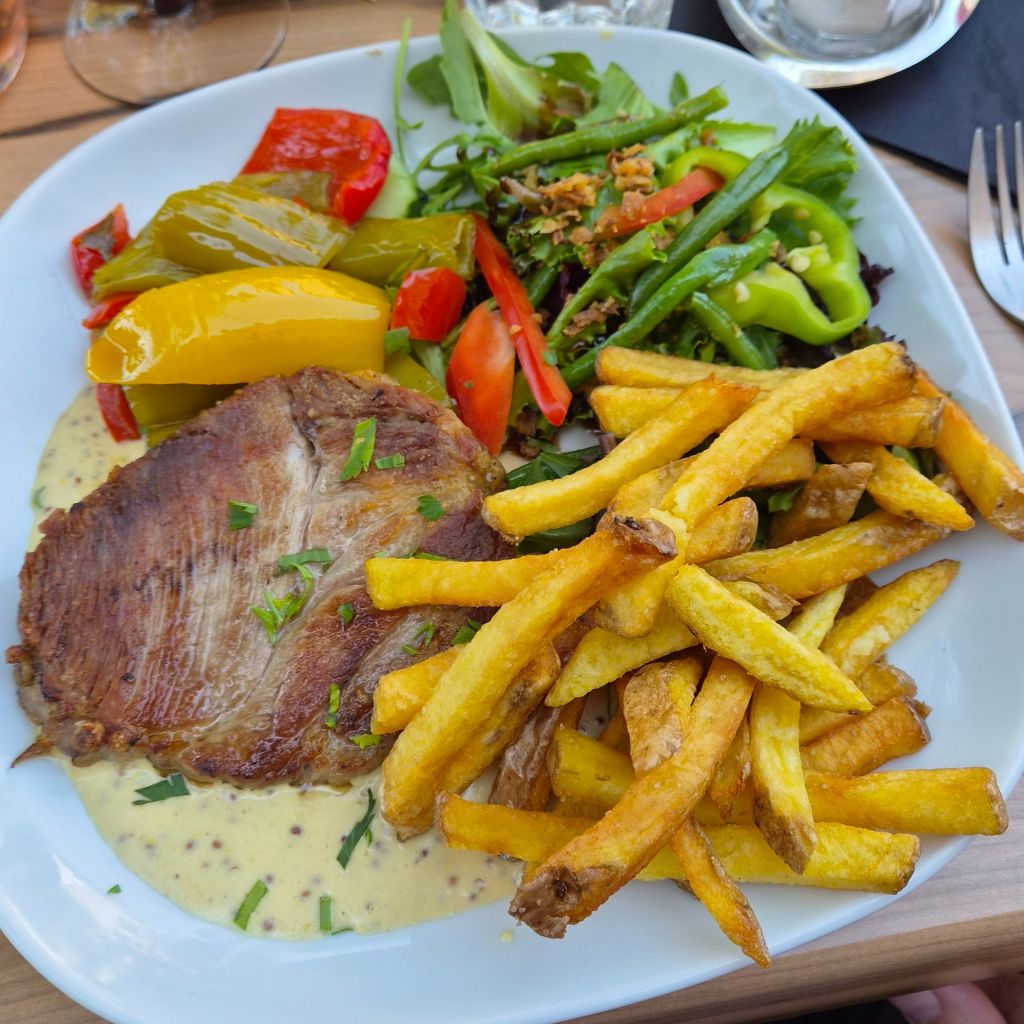 Jeannette, le bar restaurant de l'Avenue