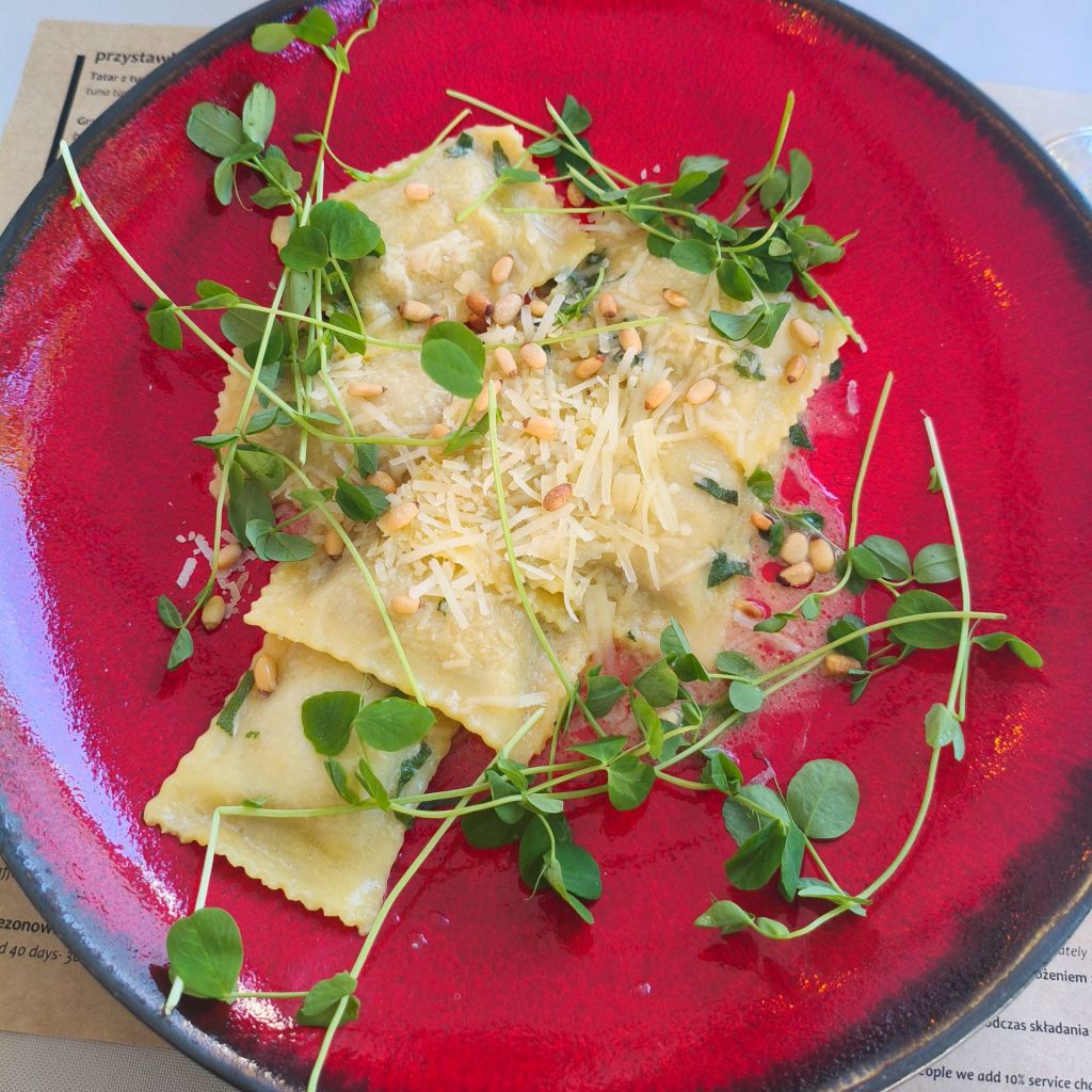Freta 33